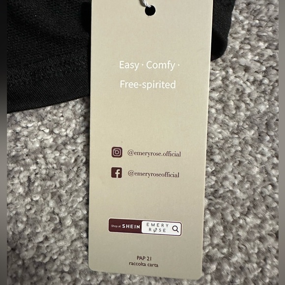 SHEIN black lace top - Picture 6 of 6